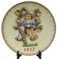 1977-hummel-plate