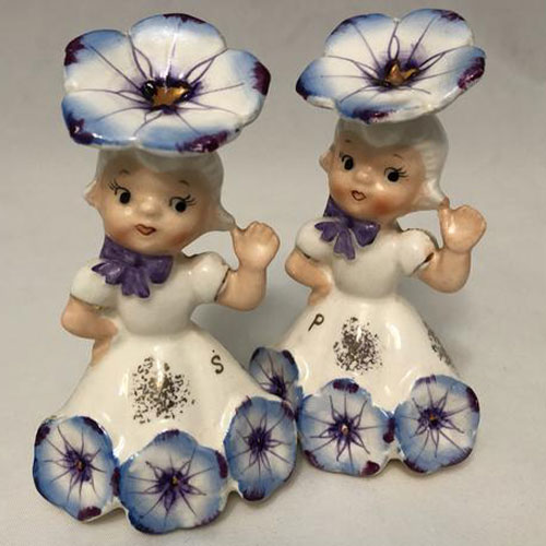 napco-salt-and-pepper-shakers-flower-girls