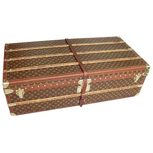 Louis-Vuitton-cabin-trunk